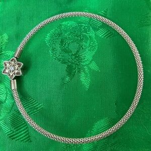 Pandora Moments Bright Snowflake Mesh Bracelet